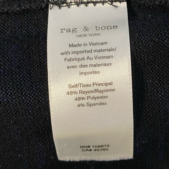 Rag & bone The Knit Long Sleeve Tee in Navy/Black Midnight Blue Long Sleeve Tee - Picture 6 of 7